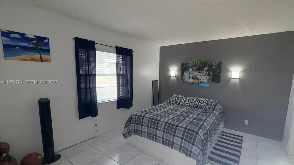 2391 NW 89th Drive Coral Springs FL 33065