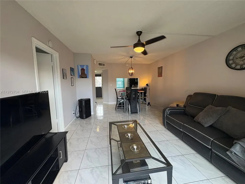 2391 NW 89th Drive Coral Springs FL 33065