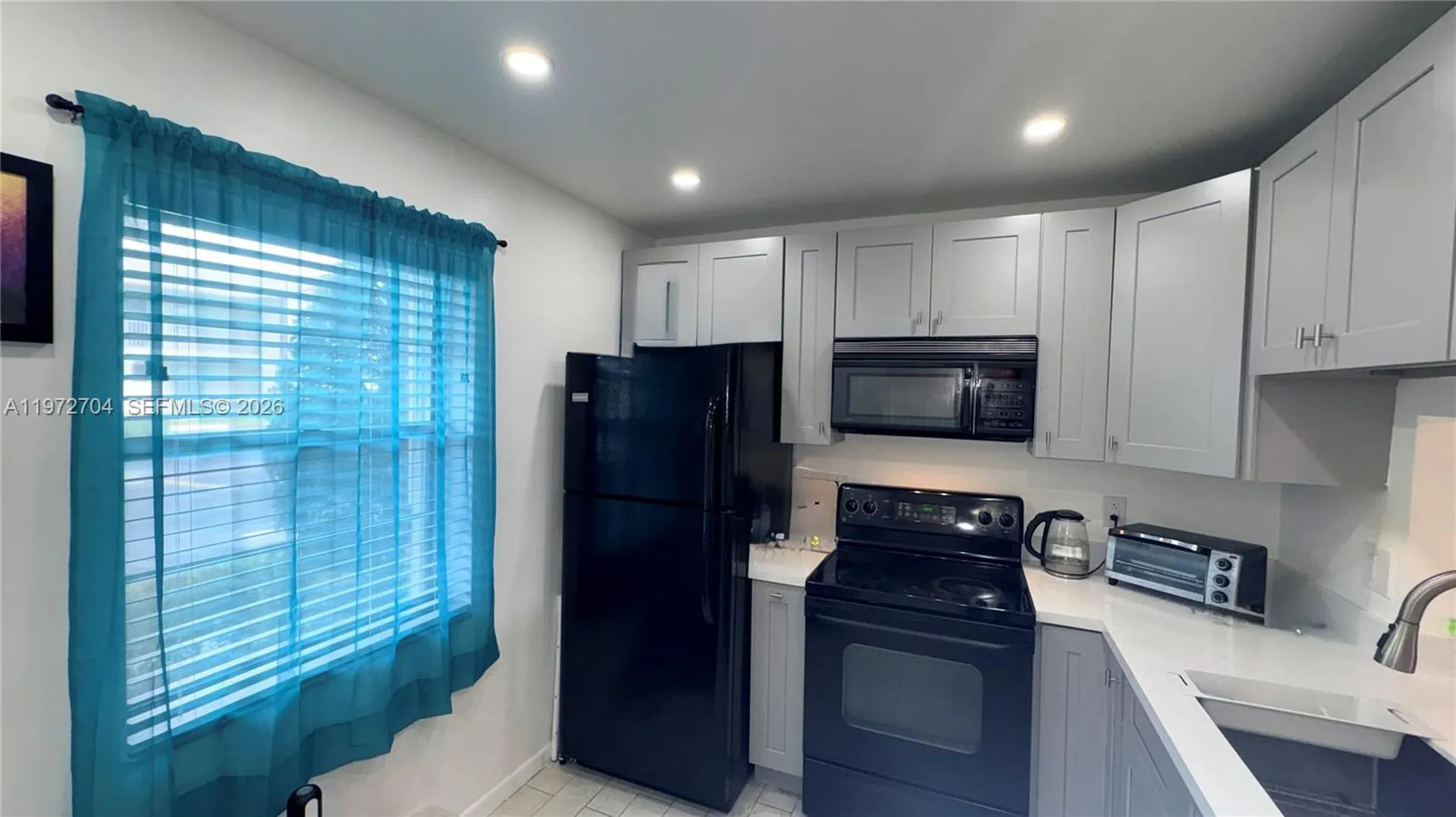 2391 NW 89th Drive Coral Springs FL 33065