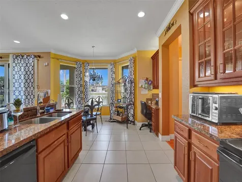4612 SW 131st Terrace Miramar FL 33027