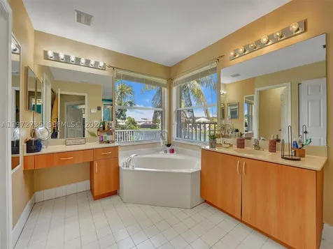 4612 SW 131st Terrace Miramar FL 33027