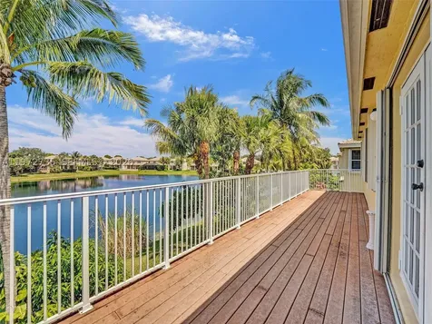 4612 SW 131st Terrace Miramar FL 33027