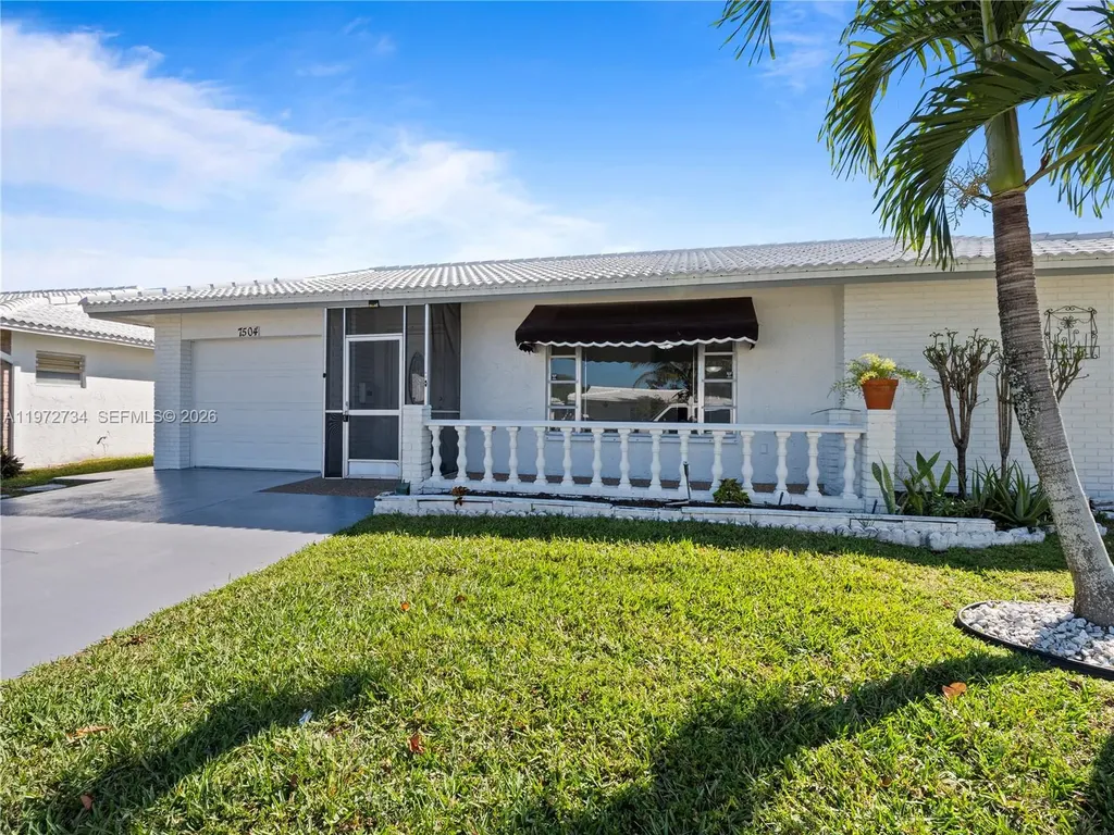 7504 NW 70th Avenue Tamarac FL 33321