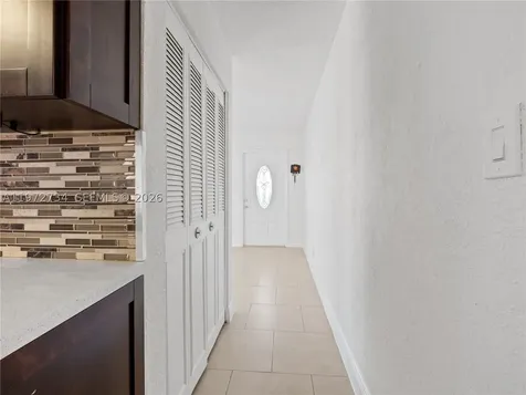 7504 NW 70th Avenue Tamarac FL 33321