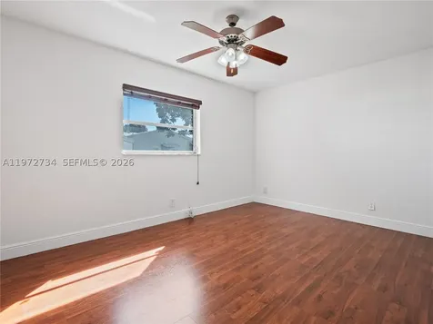 7504 NW 70th Avenue Tamarac FL 33321