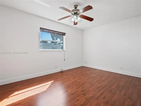 7504 NW 70th Avenue Tamarac FL 33321