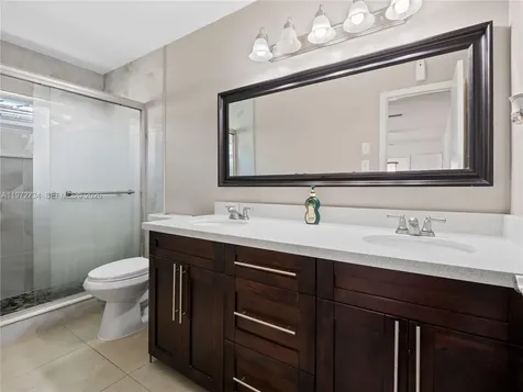 7504 NW 70th Avenue Tamarac FL 33321