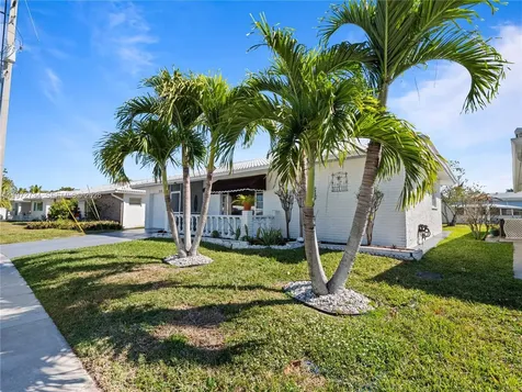 7504 NW 70th Avenue Tamarac FL 33321