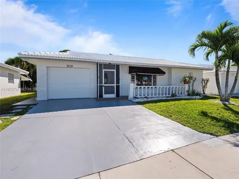7504 NW 70th Avenue Tamarac FL 33321