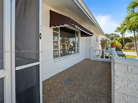 7504 NW 70th Avenue Tamarac FL 33321