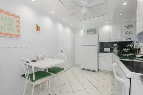 7135 Collins Avenue Miami Beach FL 33141