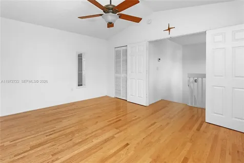 1521 Seagrape Way Hollywood FL 33019