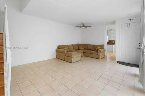 1521 Seagrape Way Hollywood FL 33019