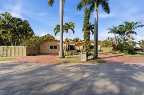 9475 SW 70th Street Miami FL 33173