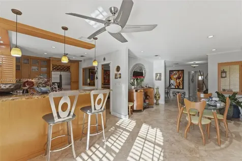 9475 SW 70th Street Miami FL 33173