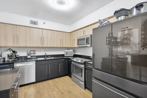3530 Mystic Pointe Drive Aventura FL 33180