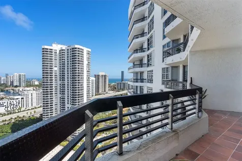 3530 Mystic Pointe Drive Aventura FL 33180