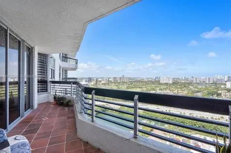 3530 Mystic Pointe Drive Aventura FL 33180