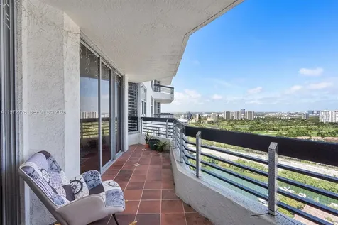 3530 Mystic Pointe Drive Aventura FL 33180