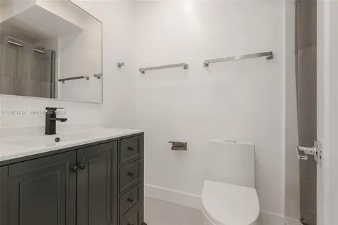 17620 Atlantic Boulevard Sunny Isles Beach FL 33160