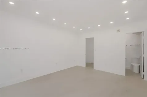17620 Atlantic Boulevard Sunny Isles Beach FL 33160