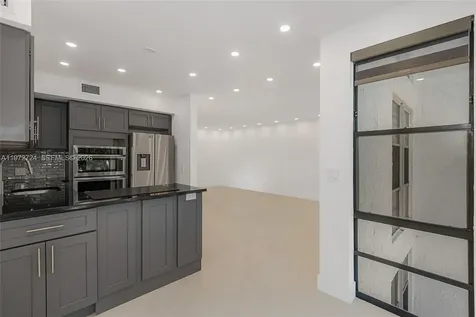 17620 Atlantic Boulevard Sunny Isles Beach FL 33160