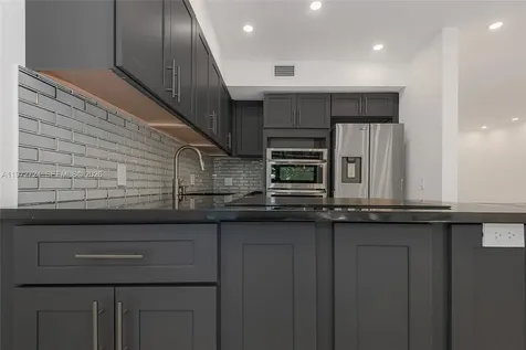 17620 Atlantic Boulevard Sunny Isles Beach FL 33160