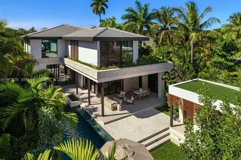 2145 Meridian Avenue Miami Beach FL 33139