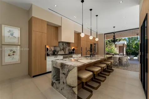 2145 Meridian Avenue Miami Beach FL 33139