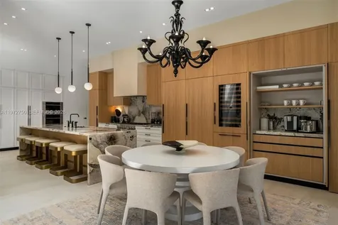 2145 Meridian Avenue Miami Beach FL 33139