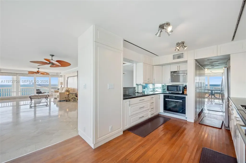 2200 S Ocean Lane Fort Lauderdale FL 33316