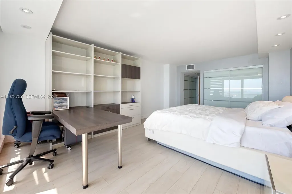 2200 S Ocean Lane Fort Lauderdale FL 33316