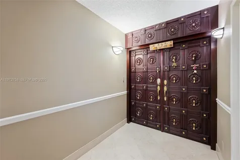 2200 S Ocean Lane Fort Lauderdale FL 33316
