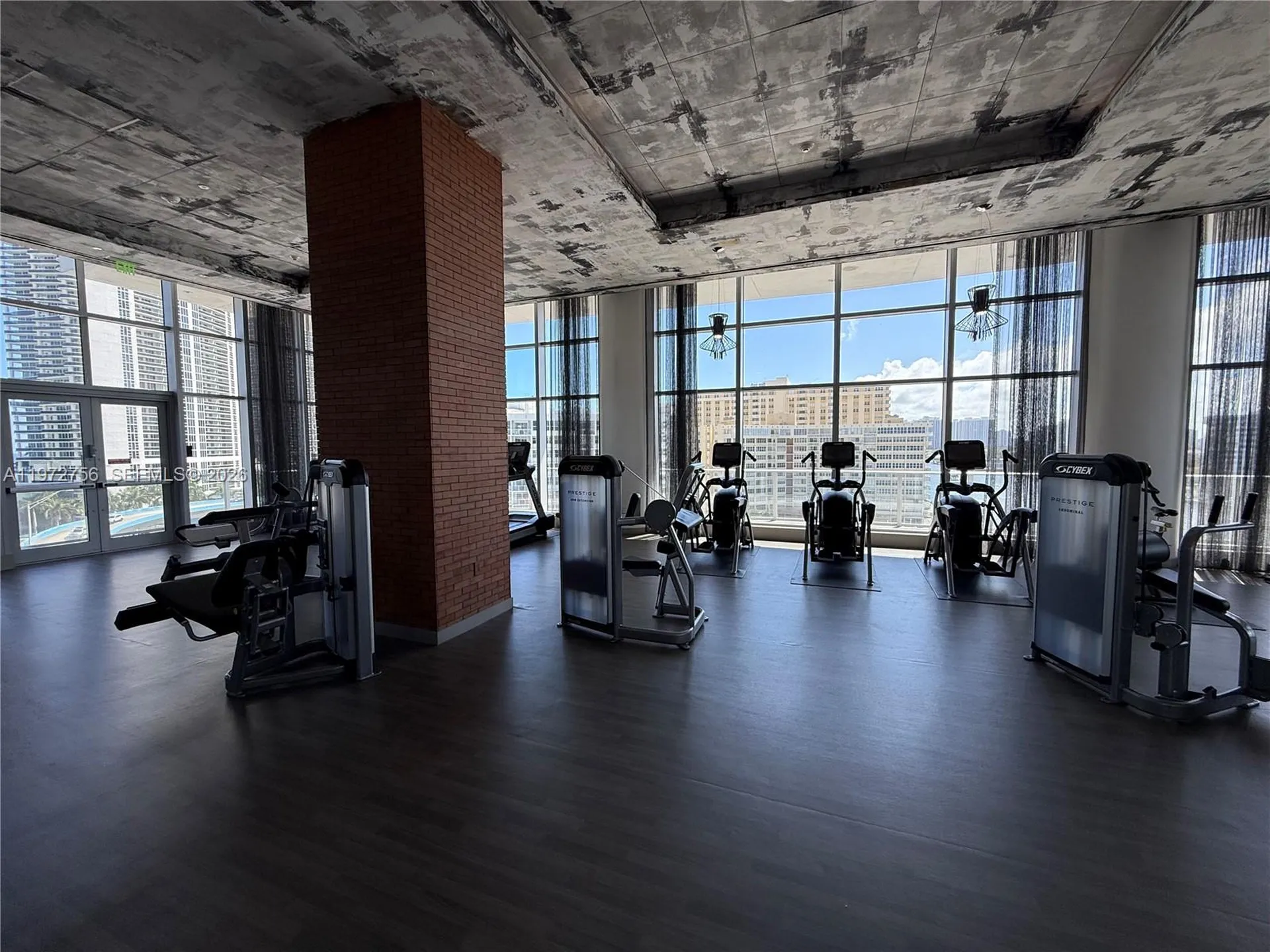 4010 S Ocean Drive Hollywood FL 33019