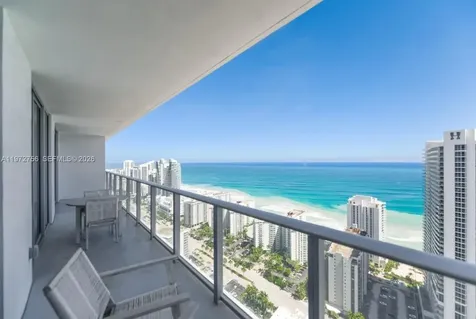 4010 S Ocean Drive Hollywood FL 33019