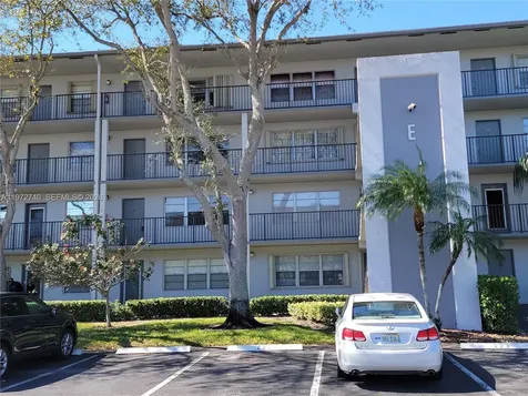 300 SW 134th Way Pembroke Pines FL 33027