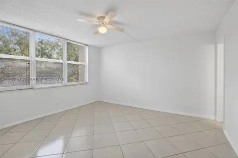 3300 W Rolling Hills Circle Davie FL 33328