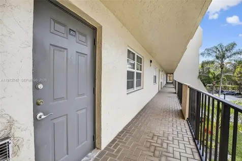 3300 W Rolling Hills Circle Davie FL 33328