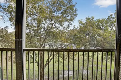 3300 W Rolling Hills Circle Davie FL 33328