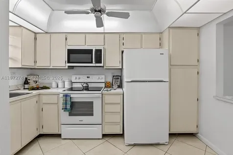 3300 W Rolling Hills Circle Davie FL 33328