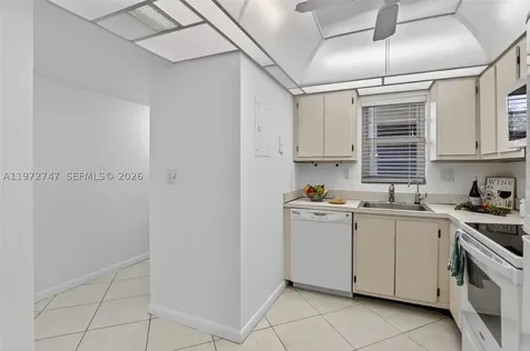 3300 W Rolling Hills Circle Davie FL 33328