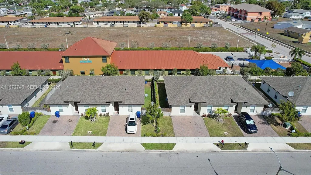 1538 W 26th Court Riviera Beach FL 33404
