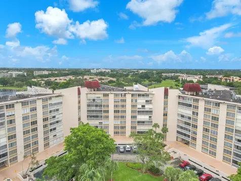 6911 Environ Boulevard Lauderhill FL 33319