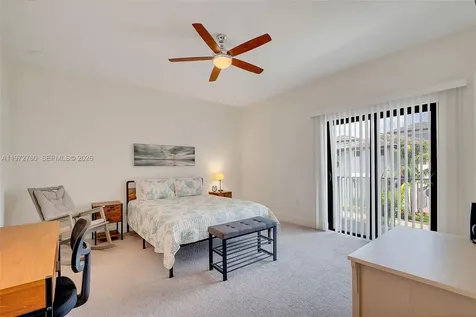 4652 NW 83rd Avenue Doral FL 33166