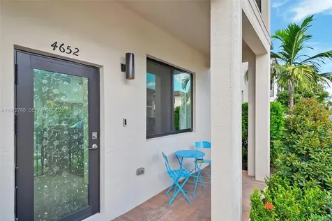 4652 NW 83rd Avenue Doral FL 33166