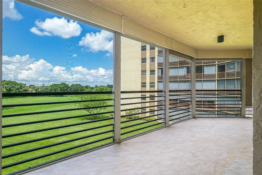 7200 Radice Court Lauderhill FL 33319