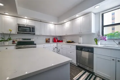 7200 Radice Court Lauderhill FL 33319