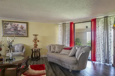 7200 Radice Court Lauderhill FL 33319