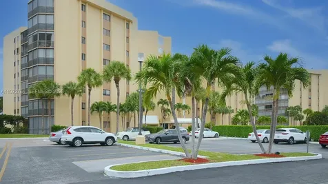 7200 Radice Court Lauderhill FL 33319
