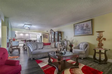 7200 Radice Court Lauderhill FL 33319